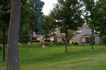 Sugar Lake Lodge Grand Rapids Exterior photo