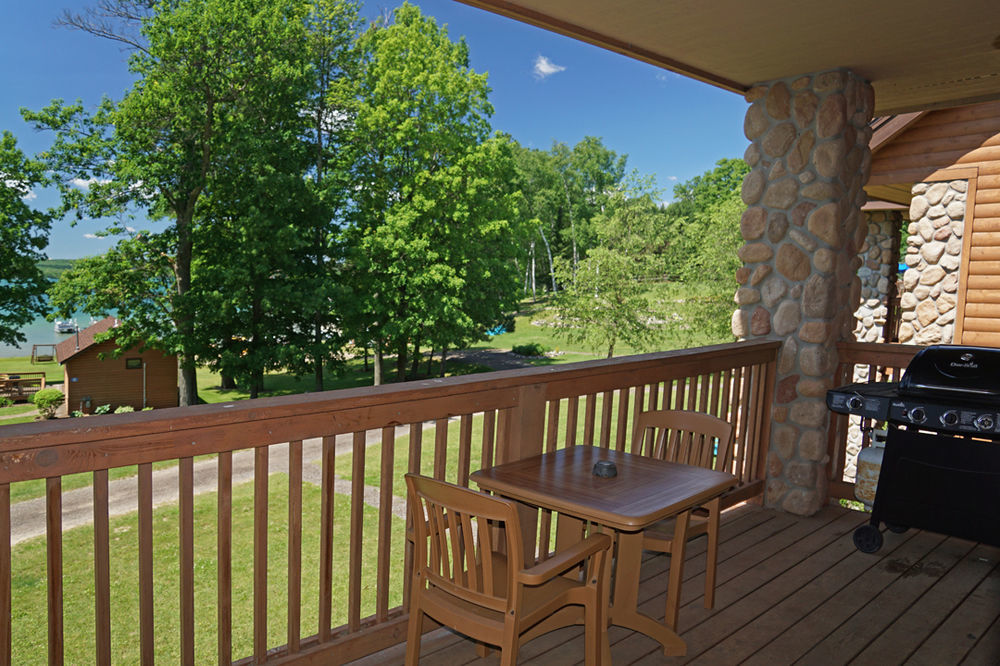 Sugar Lake Lodge Grand Rapids Exterior photo